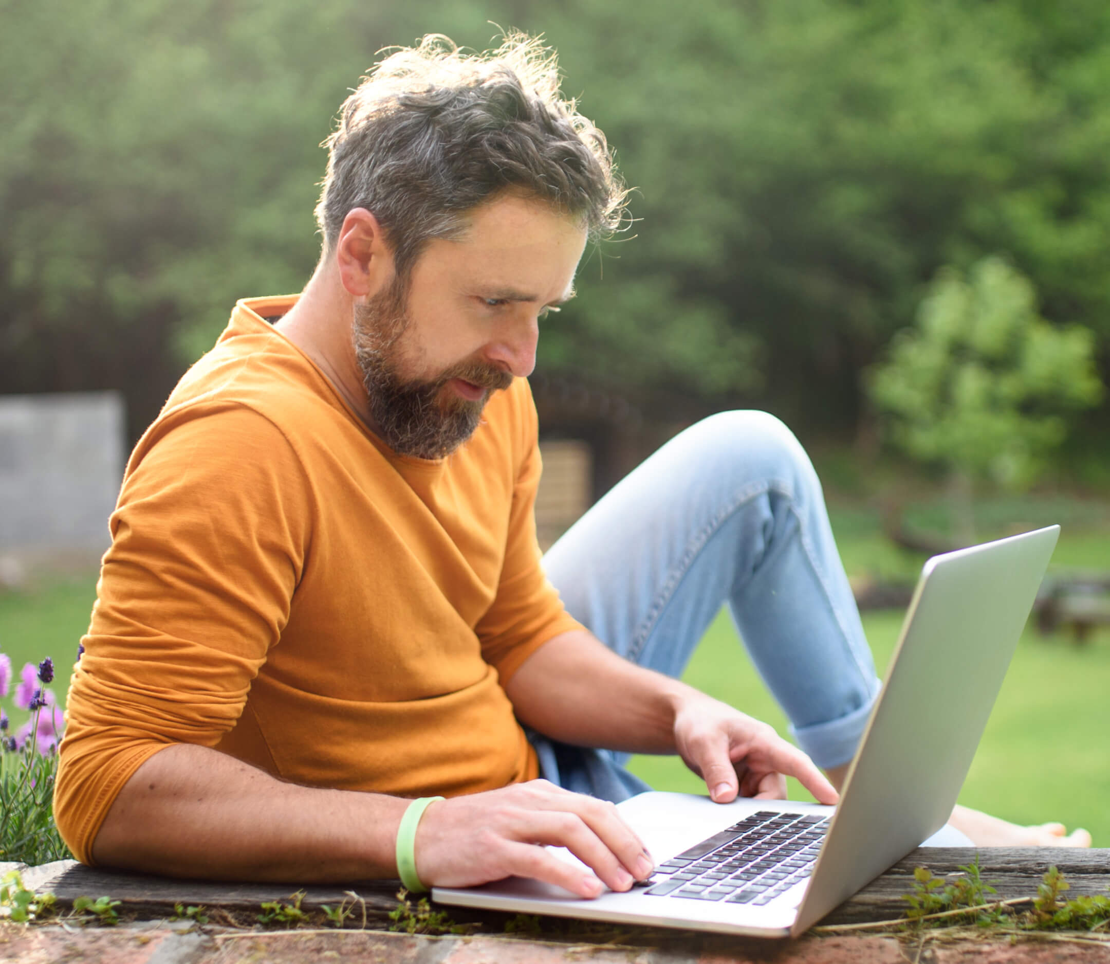 Office mit Aussicht: Dein Guide fürs Arbeiten im Freien